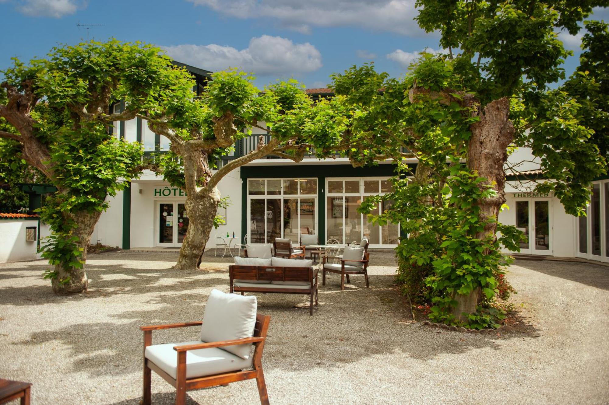 Logis Thermal Saubusse Exterior photo
