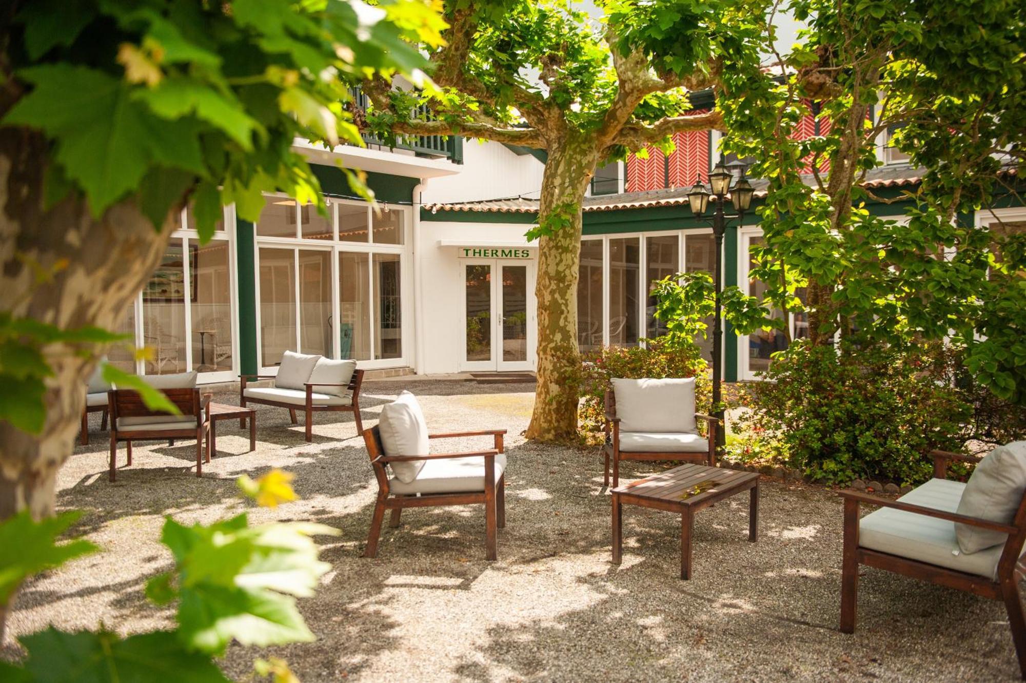 Logis Thermal Saubusse Exterior photo