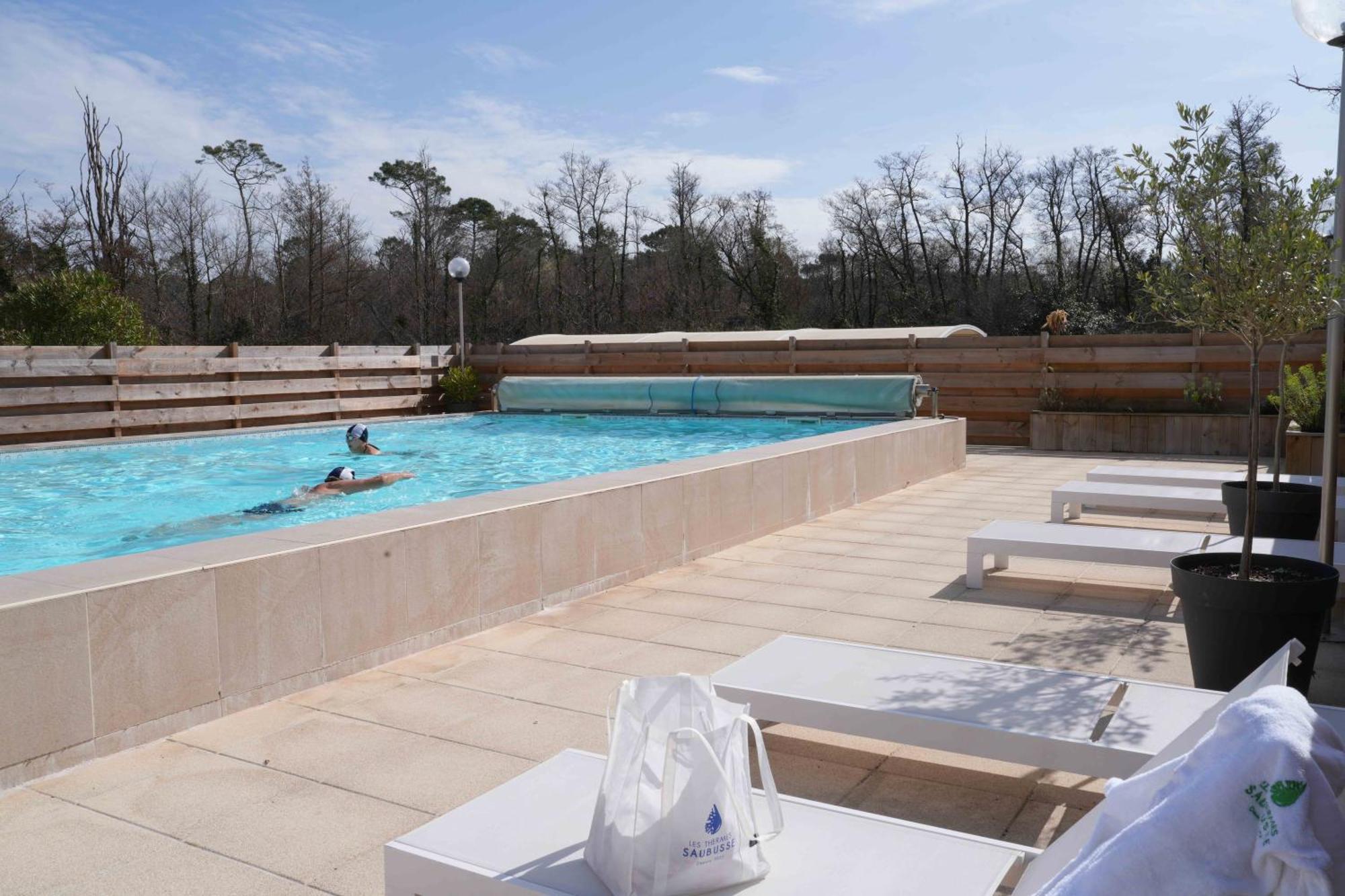 Logis Thermal Saubusse Exterior photo